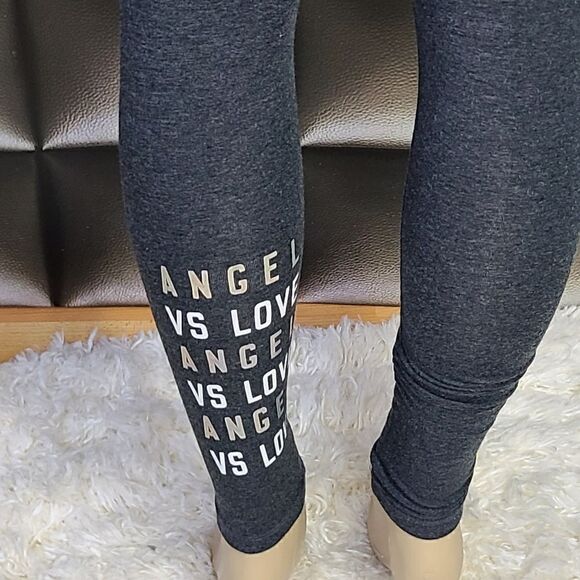 Pink Victorias Secret    - Picture 7 of 10